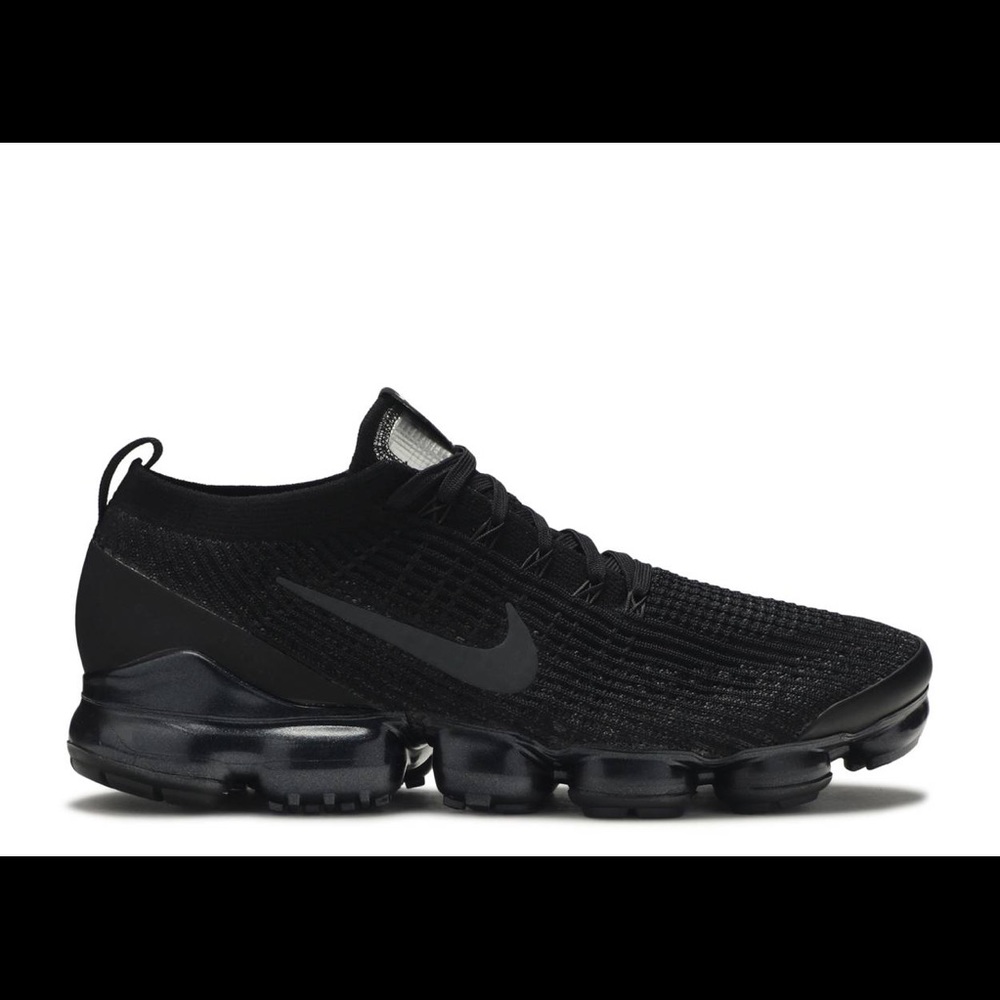 NIKE VAPORMAX **BRAND NEW**